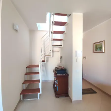 Colle Della Minerva 別荘 *